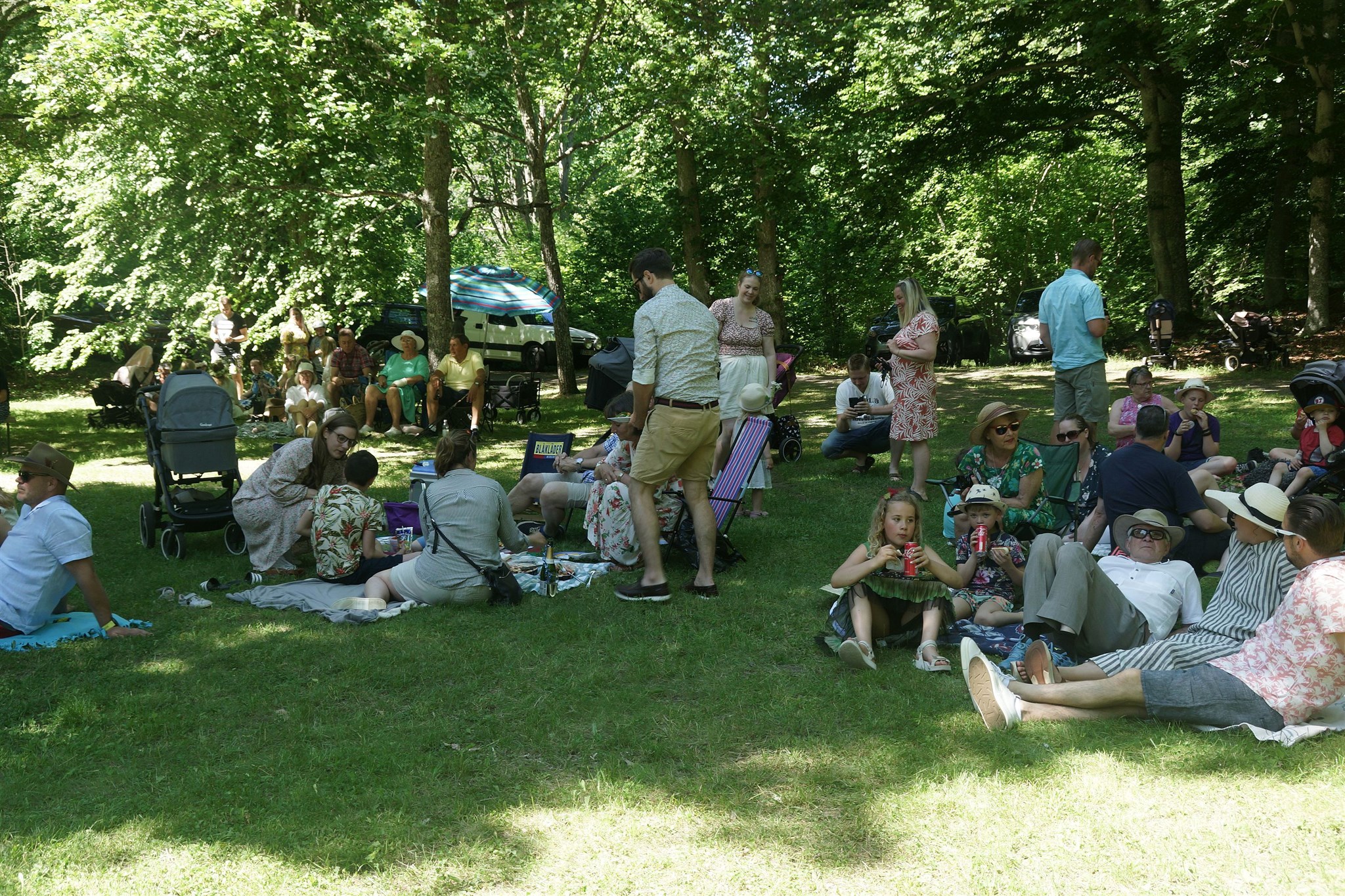 Engelska Parken 24 juni 2022,  Bild 041.JPG
